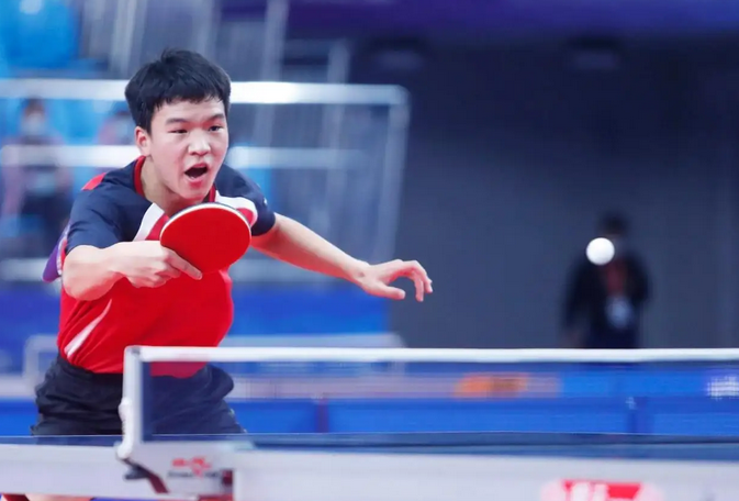 年轻反遭围 年轻反遭围